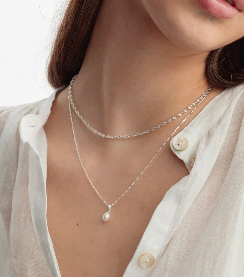 Treasure Single Pearl Necklace