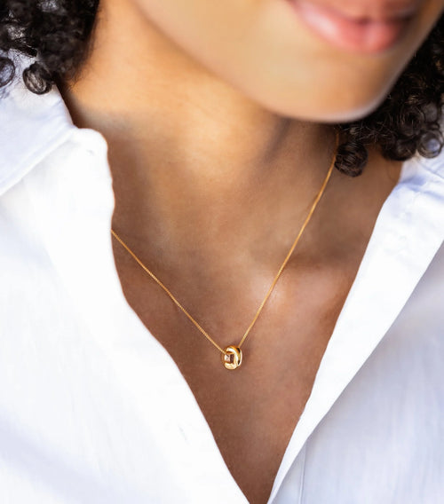 Bolded Wavy Necklace