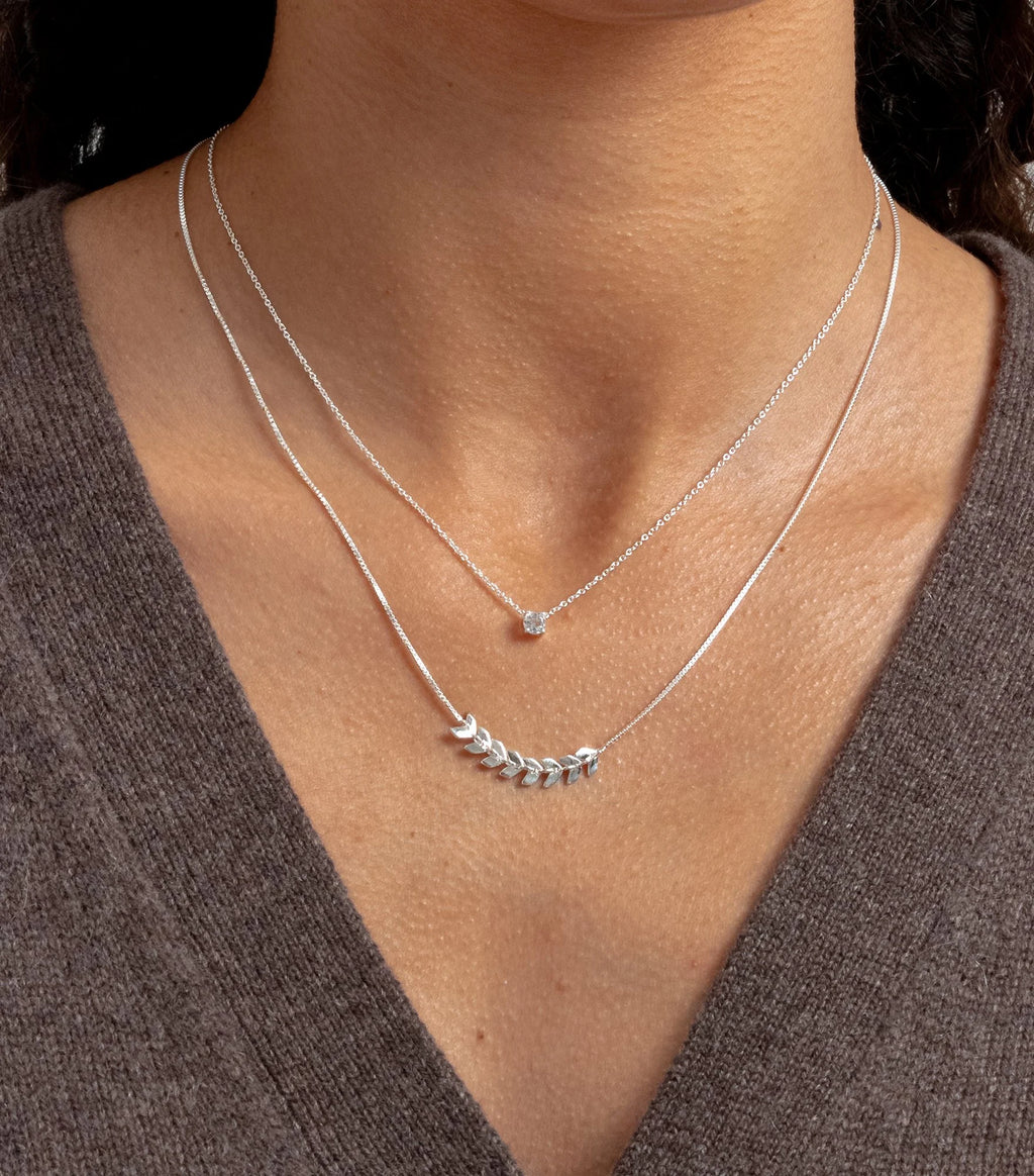 Minimalistica Solo Nova Necklace