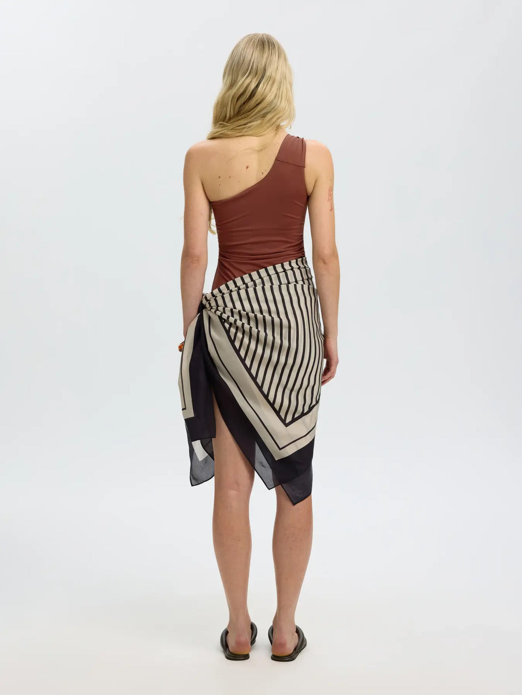 SLFBARI ONE SHOULDER SWIMSUIT