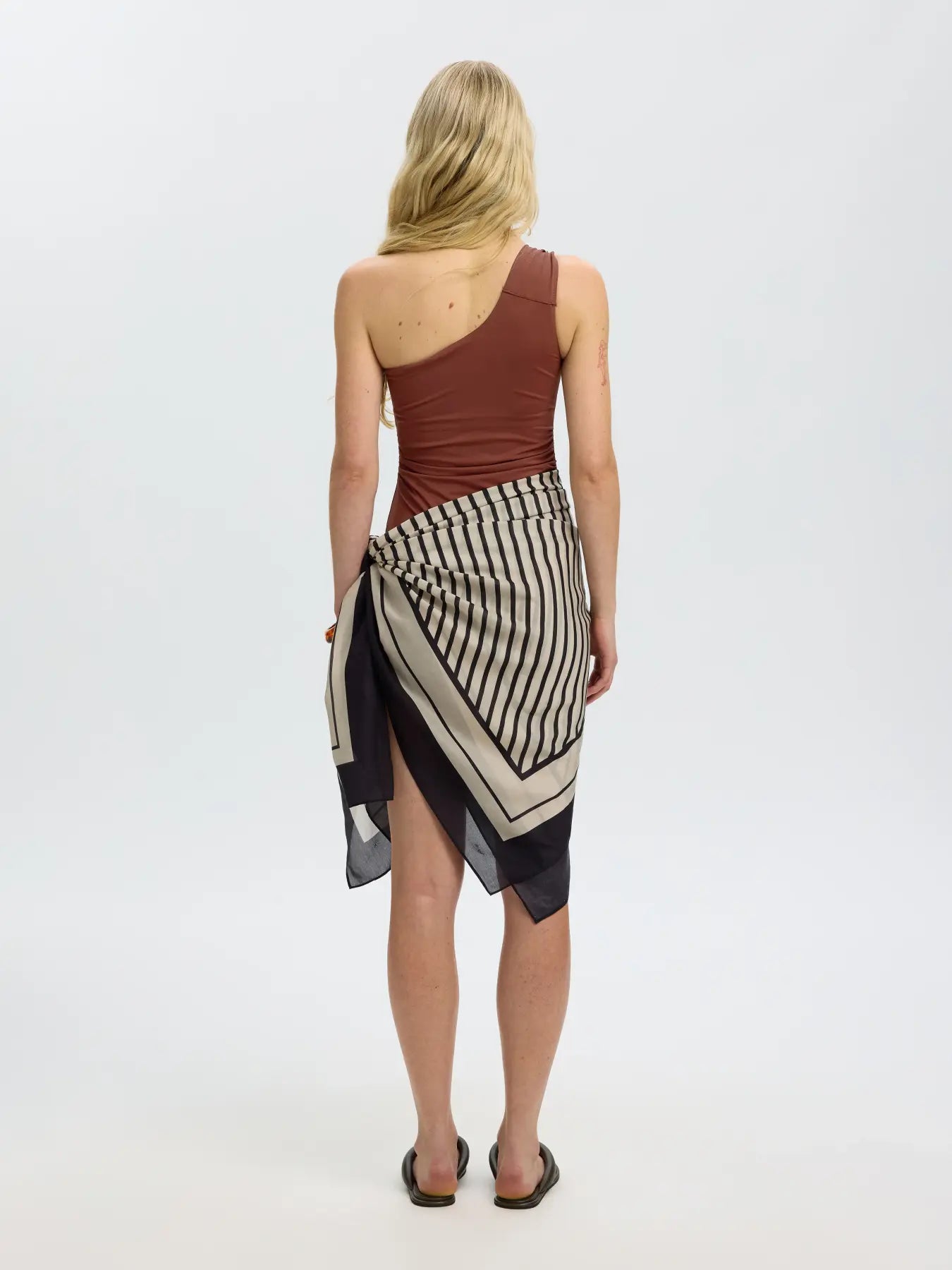 SLFBARI ONE SHOULDER SWIMSUIT