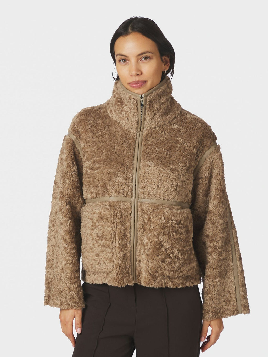 NIDA FAUX FUR JACKET