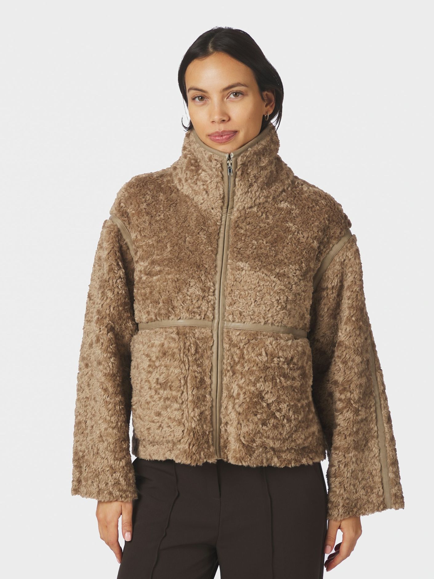 NIDA FAUX FUR JACKET